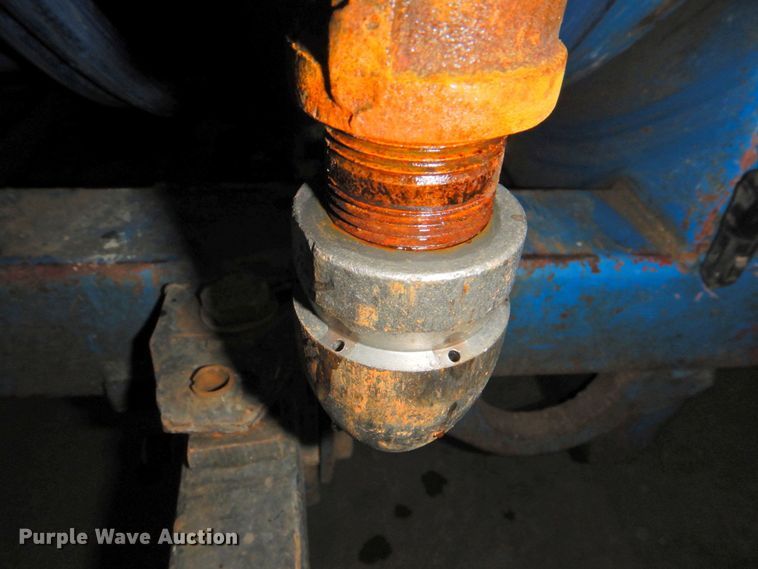 image for item DP4807 2001 Sterling L7500  sewer jetter truck