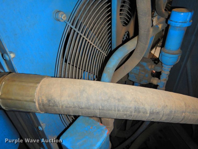 image for item DP4807 2001 Sterling L7500  sewer jetter truck