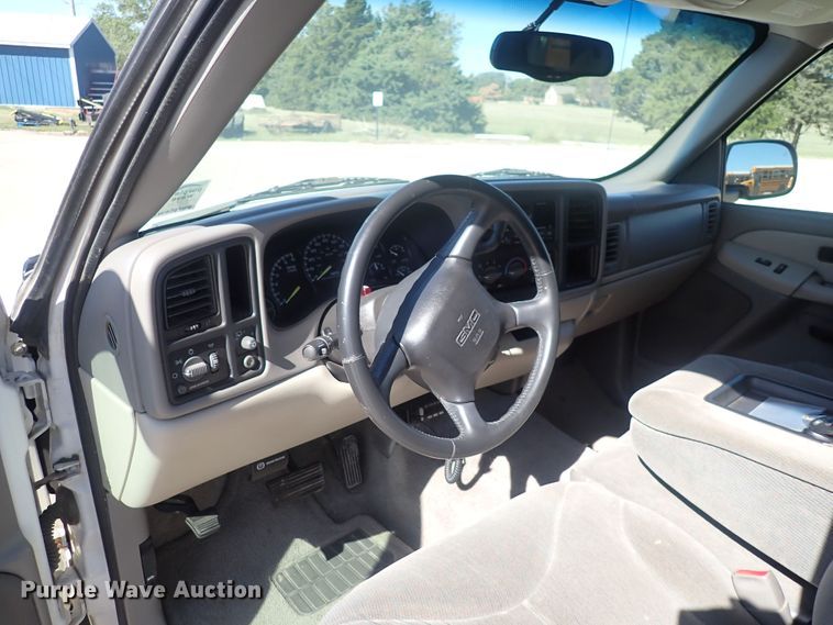 image for item DQ2954 2000 GMC Yukon XL  SUV