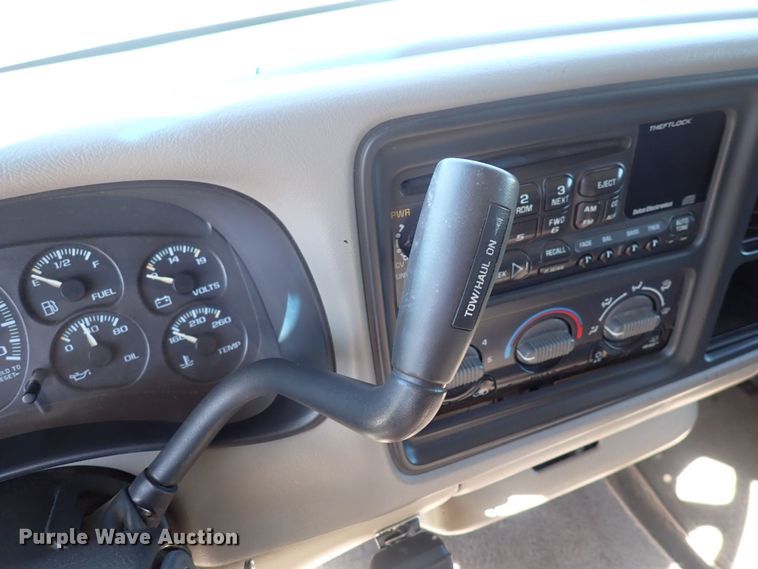 image for item DQ2954 2000 GMC Yukon XL  SUV