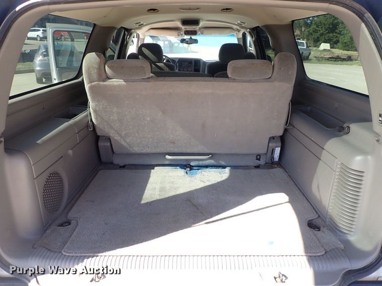 image for item DQ2954 2000 GMC Yukon XL  SUV