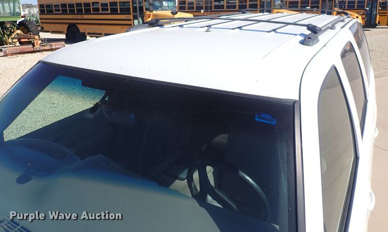 image for item DQ2954 2000 GMC Yukon XL  SUV