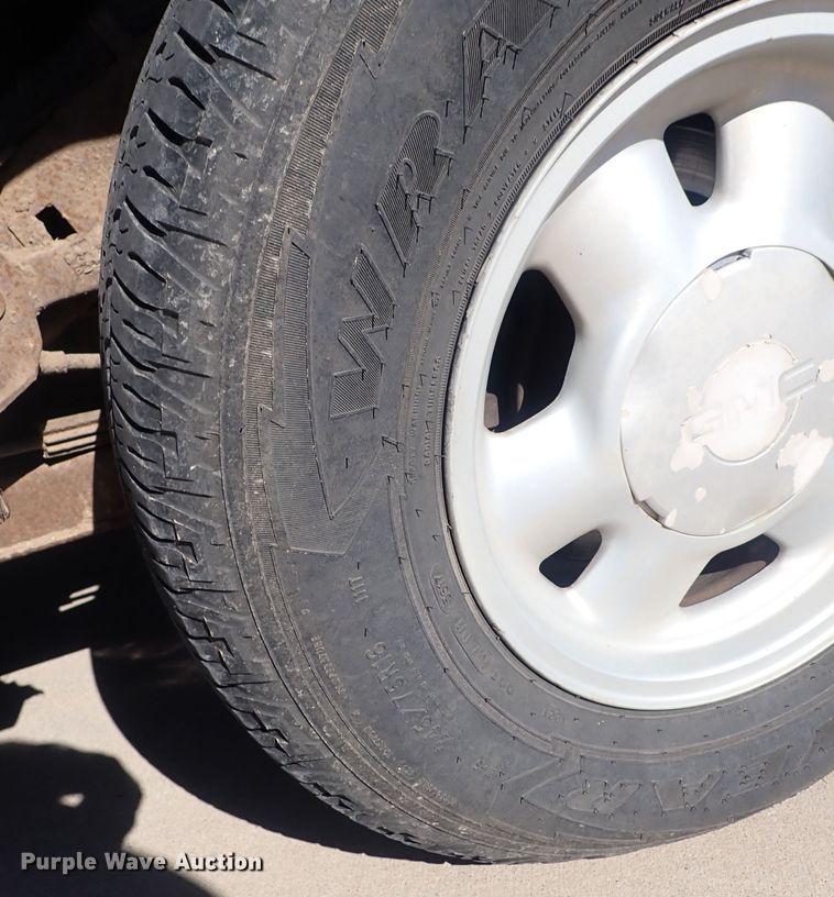 image for item DQ2954 2000 GMC Yukon XL  SUV