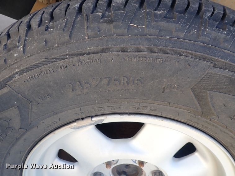 image for item DQ2954 2000 GMC Yukon XL  SUV