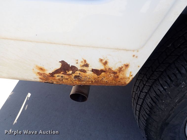 image for item DQ2954 2000 GMC Yukon XL  SUV