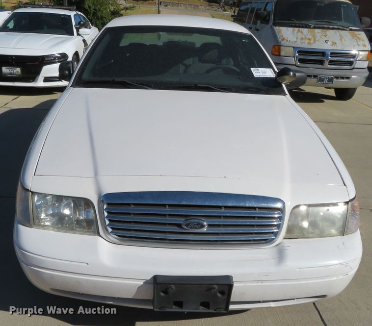 image for item DR0139 2005 Ford Crown Victoria Police Interceptor