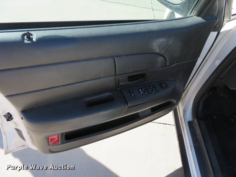 image for item DR0139 2005 Ford Crown Victoria Police Interceptor