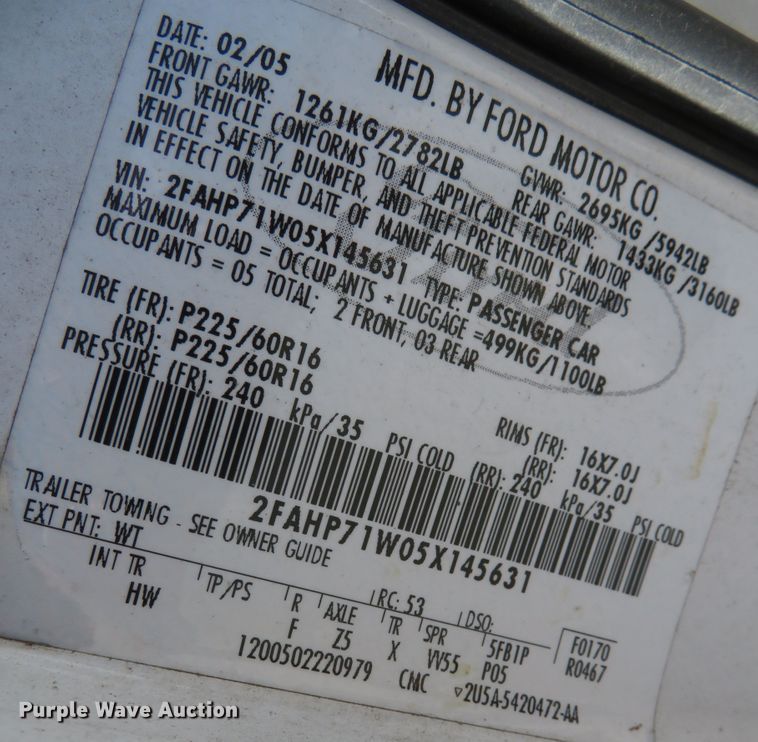 image for item DR0139 2005 Ford Crown Victoria Police Interceptor