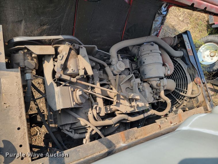 image for item DR0522 2009 Cushman Turf-Truckster  utility vehicle