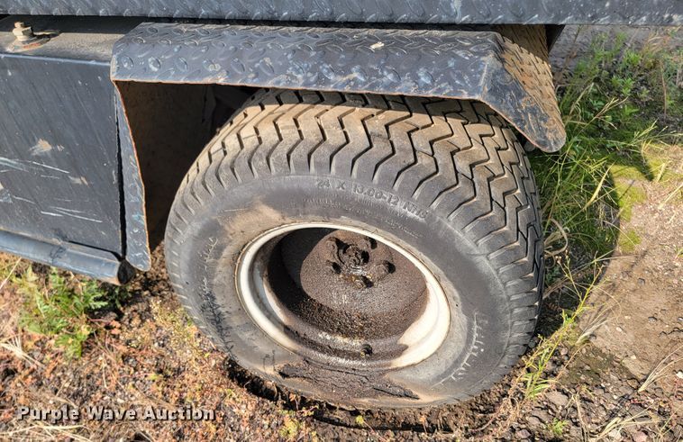 image for item DR0522 2009 Cushman Turf-Truckster  utility vehicle