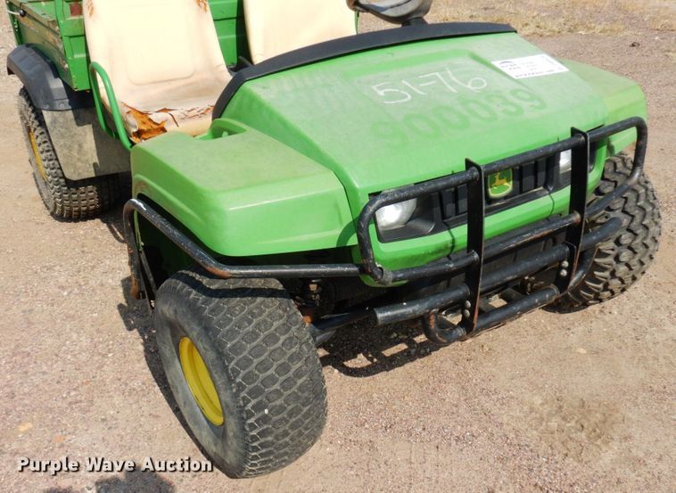 image for item DR0525 2007 John Deere Gator  utility vehicle