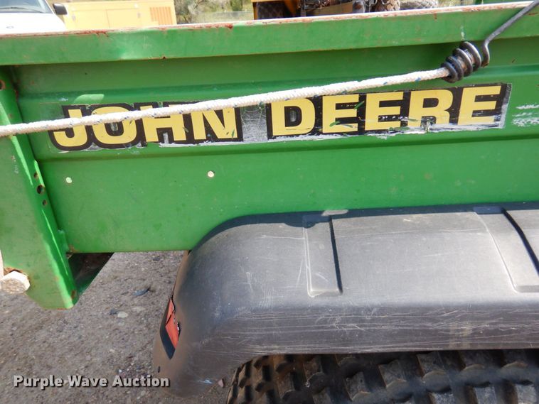 image for item DR0525 2007 John Deere Gator  utility vehicle