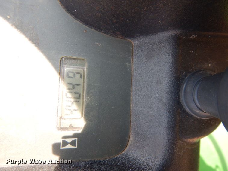 image for item DR0526 2008 John Deere Gator  utility vehicle