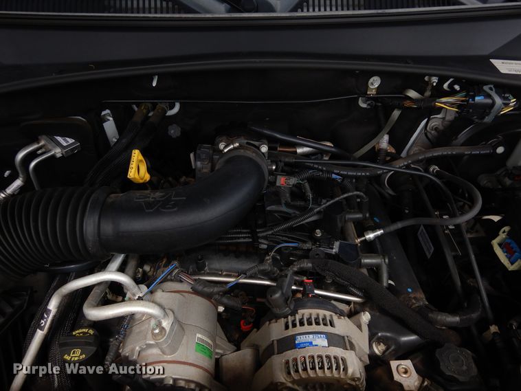 image for item DR1327 2012 Jeep Liberty  SUV