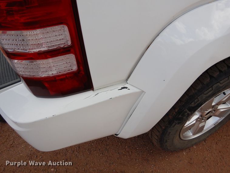 image for item DR1327 2012 Jeep Liberty  SUV