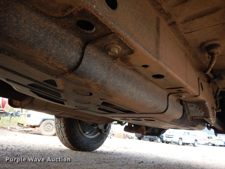 image for item DR1327 2012 Jeep Liberty  SUV