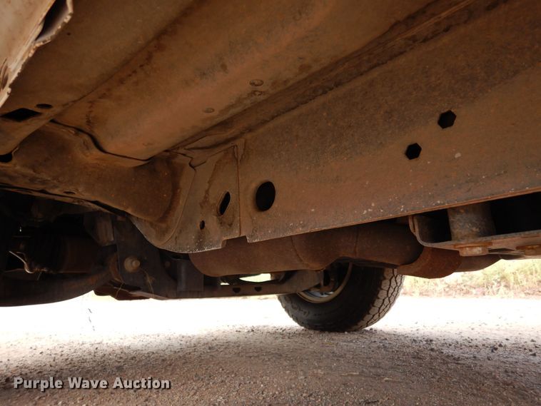 image for item DR1327 2012 Jeep Liberty  SUV