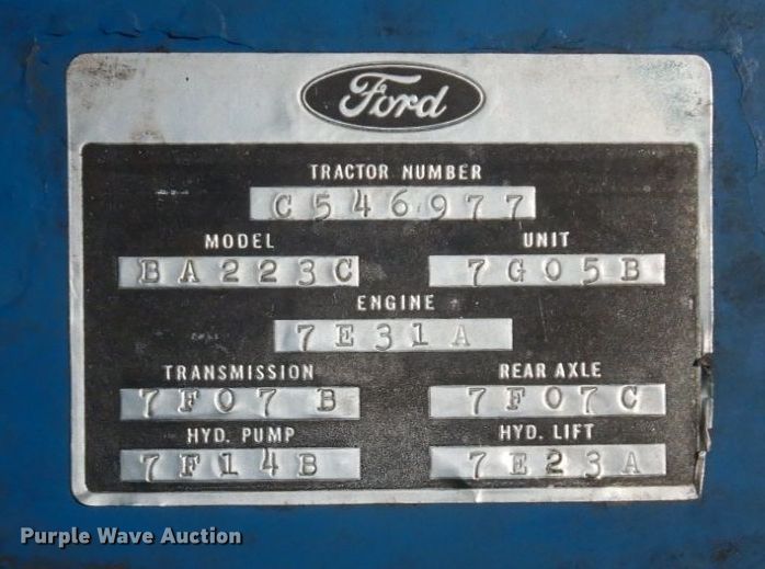 image for item DS1435 1977 Ford 2600  tractor