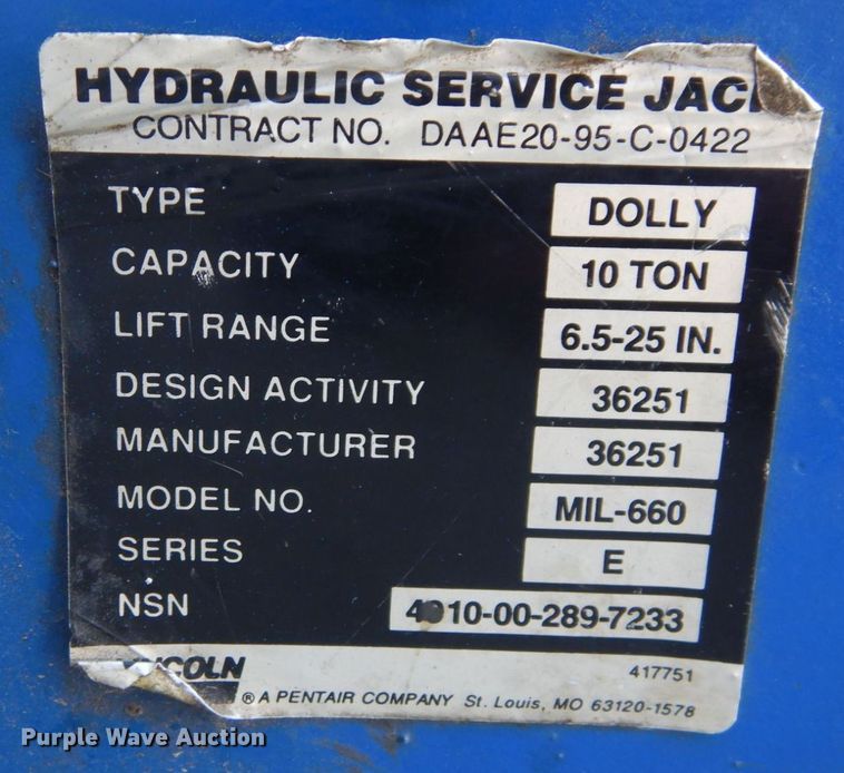 image for item DS1436 Lincoln MIL-660  floor jack