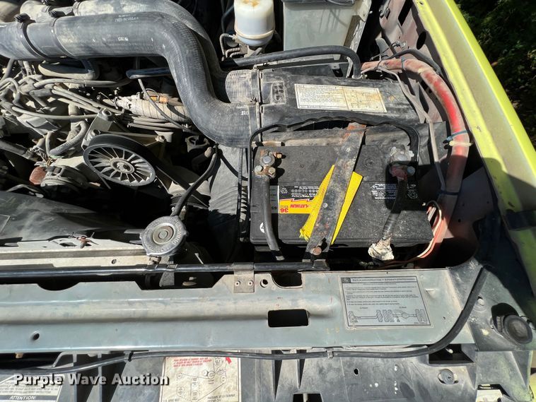 image for item IA9149 1989 Ford  F350 Super Duty  pumper fire truck