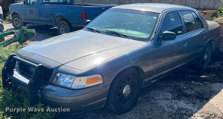 image for item IA9150 2010 Ford Crown Victoria Police Intereptor