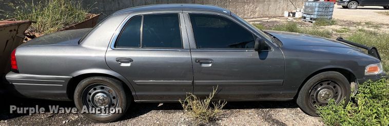 image for item IA9150 2010 Ford Crown Victoria Police Intereptor