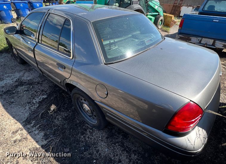 image for item IA9150 2010 Ford Crown Victoria Police Intereptor