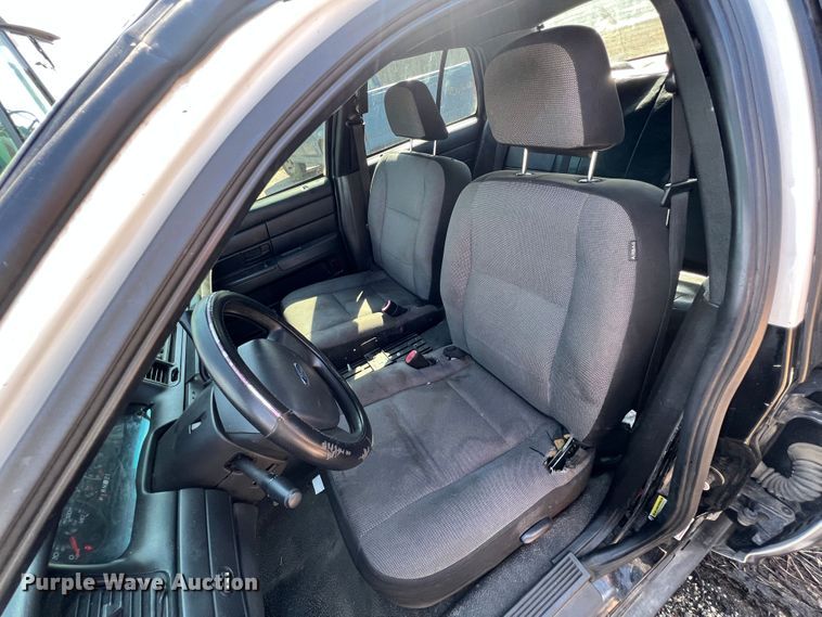 image for item IA9150 2010 Ford Crown Victoria Police Intereptor