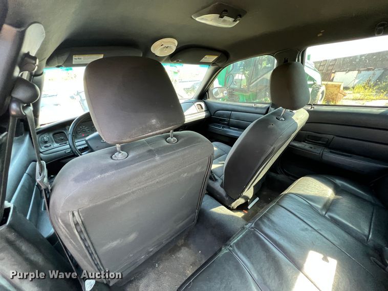 image for item IA9150 2010 Ford Crown Victoria Police Intereptor