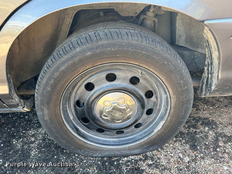 image for item IA9150 2010 Ford Crown Victoria Police Intereptor