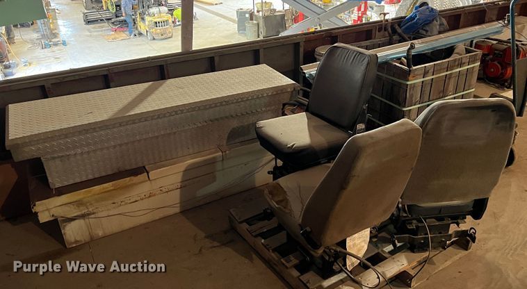 image for item IA9190 Automotive accessories