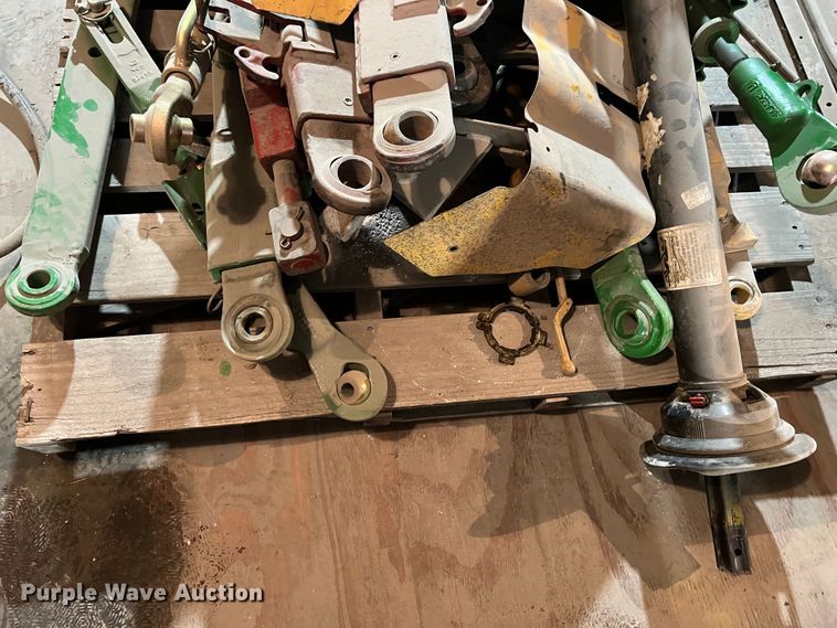 image for item IA9191 Approximately 7 three point hitches