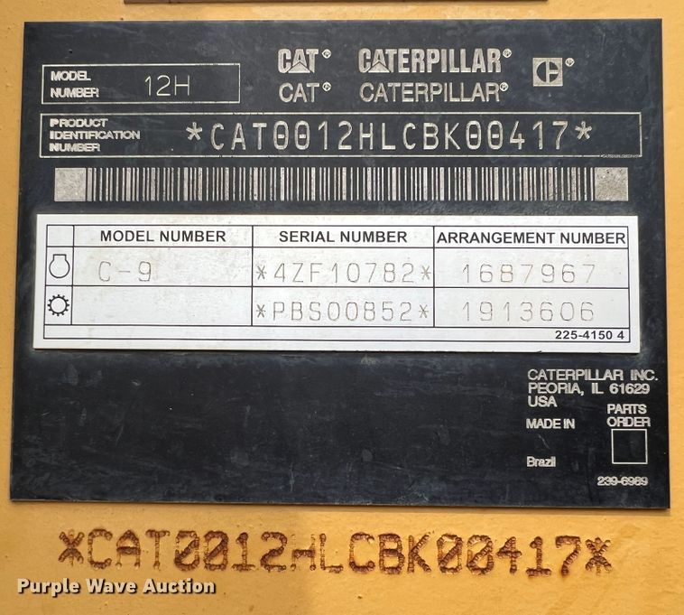 image for item IA9193 2004 Caterpillar 12H  motor grader