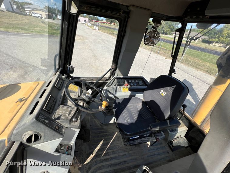 image for item IA9209 1995 Caterpillar 416B  backhoe