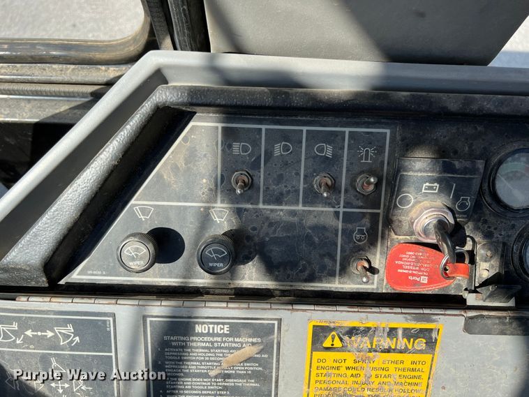 image for item IA9209 1995 Caterpillar 416B  backhoe