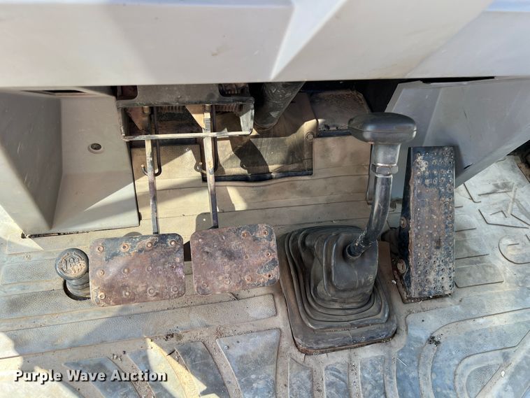 image for item IA9209 1995 Caterpillar 416B  backhoe