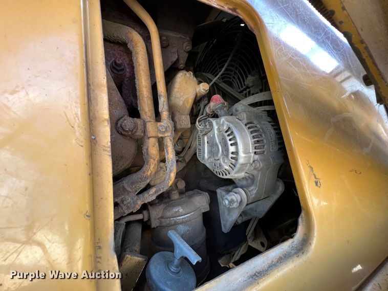 image for item IA9209 1995 Caterpillar 416B  backhoe