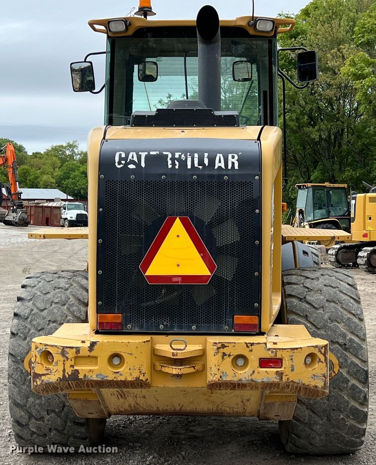 image for item IA9213 2005 Caterpillar 924G  wheel loader