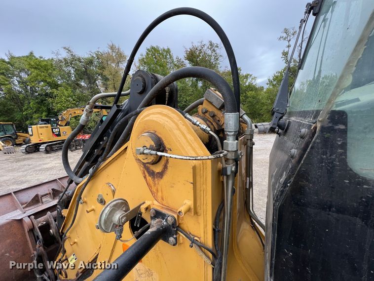 image for item IA9213 2005 Caterpillar 924G  wheel loader