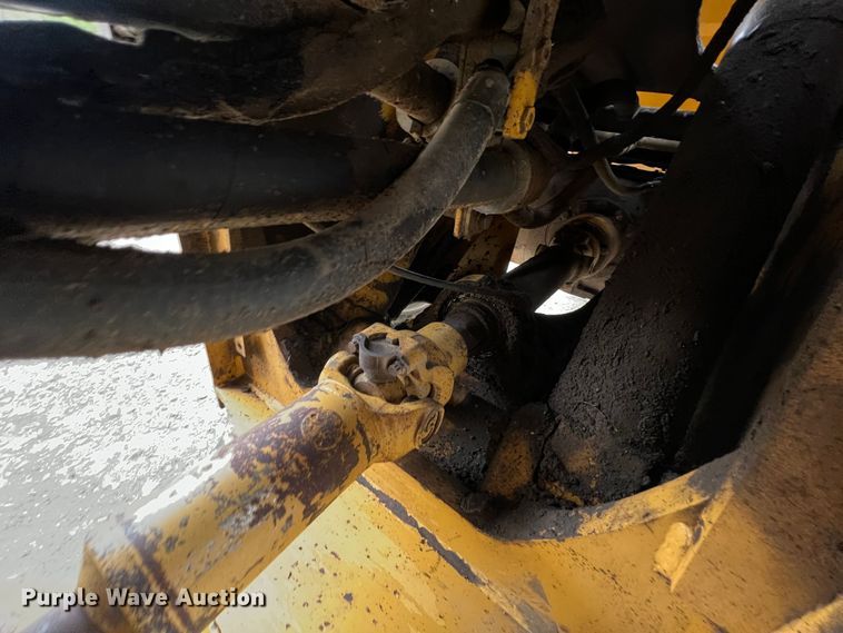 image for item IA9213 2005 Caterpillar 924G  wheel loader
