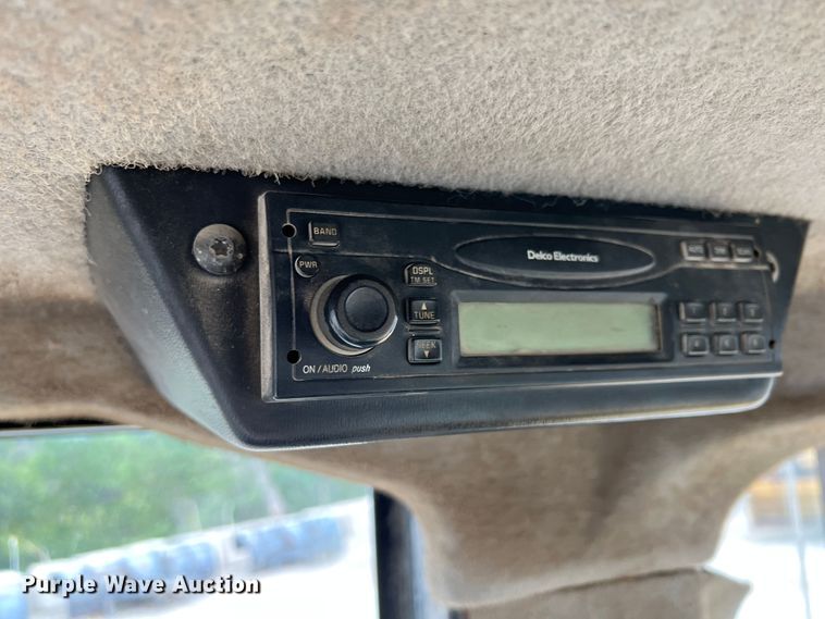 image for item IA9213 2005 Caterpillar 924G  wheel loader