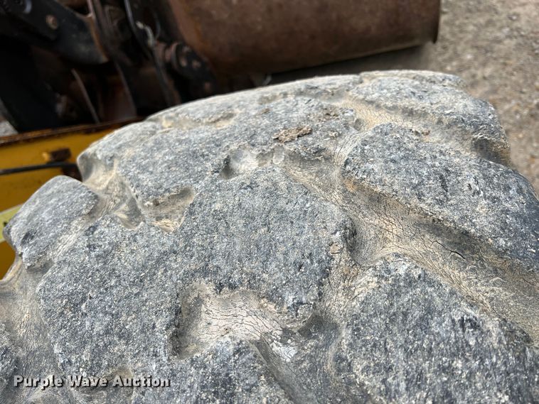 image for item IA9213 2005 Caterpillar 924G  wheel loader