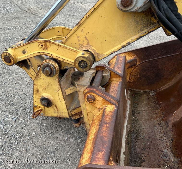 image for item IA9215 1992 Case 1085C  wheeled excavator