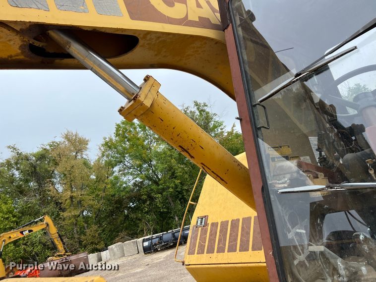 image for item IA9215 1992 Case 1085C  wheeled excavator