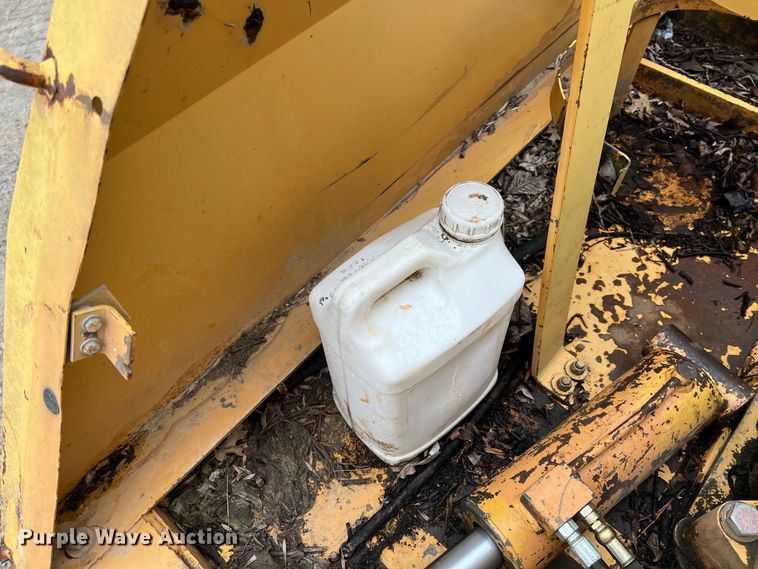 image for item IA9215 1992 Case 1085C  wheeled excavator