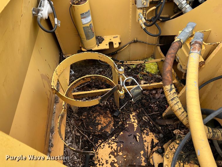 image for item IA9215 1992 Case 1085C  wheeled excavator