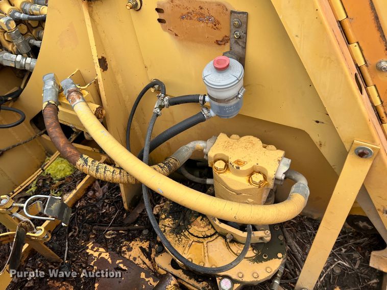 image for item IA9215 1992 Case 1085C  wheeled excavator