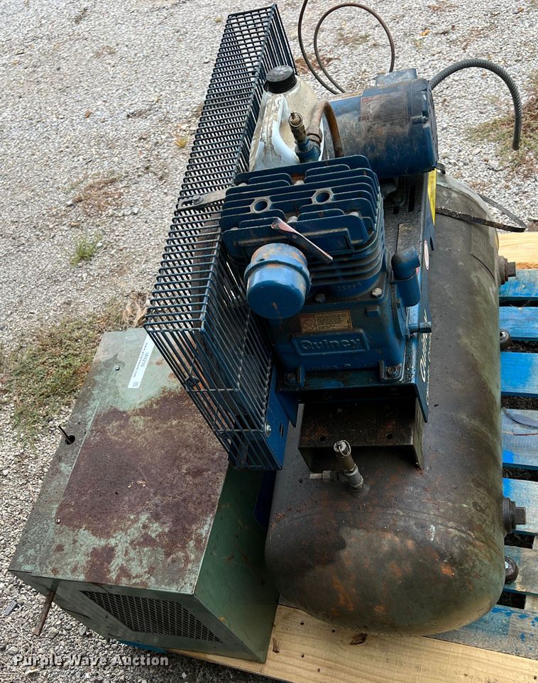 image for item IA9216 1963 Johnson 6009  air compressor