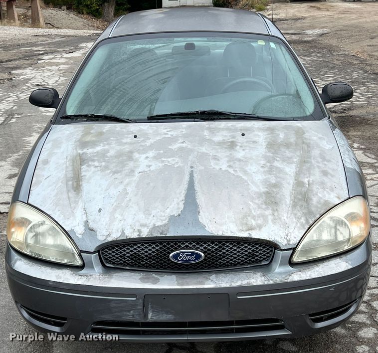 image for item IA9219 2007 Ford Taurus SE