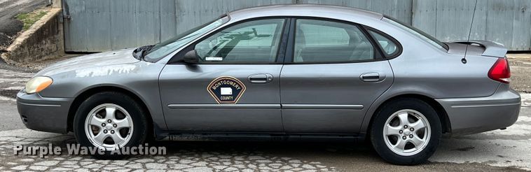 image for item IA9219 2007 Ford Taurus SE